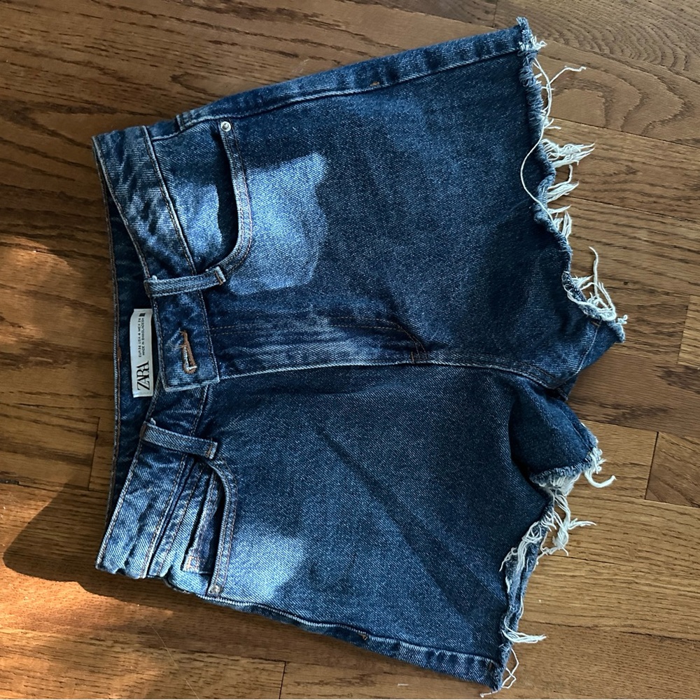 Zara Women's Dark Blue Frayed Jean Shorts